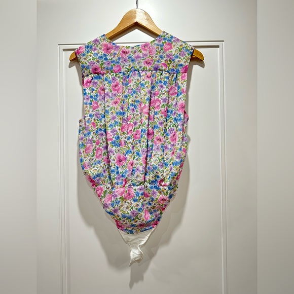 Floral bodysuit Top - Picture 3 of 4
